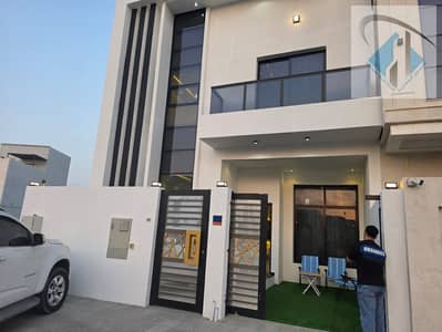 4 Camere Townhouse in Vendita a Al Zahya, Ajman - 1. jpeg 4 Camere Townhouse in Vendita a Al Zahya, Ajman - 1. jpeg