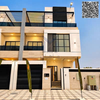 5 Camere Villa in Vendita a Al Tallah 1, Ajman - 1001176944. png