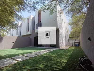 3 habitaciones Townhouse para en Alquiler en Aljada, Sharjah - 3f6b28b5-df73-4ce3-85e2-5e5555e3b731. jpeg 3 habitaciones Townhouse para en Alquiler en Aljada, Sharjah - 3f6b28b5-df73-4ce3-85e2-5e5555e3b731. jpeg