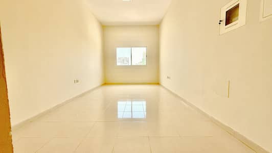Studio for Rent in Deira, Dubai - ecb901ab-2d92-4138-9b84-8c2380c86d54. jpg Studio for Rent in Deira, Dubai - ecb901ab-2d92-4138-9b84-8c2380c86d54. jpg