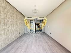FREEHOLD & RENOVATED -BALCONY