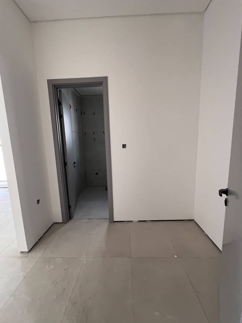 8 344589. jpg
