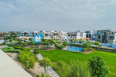5 Bedroom Villa for Sale in Yas Island, Abu Dhabi - 5BR | SINGLE ROW | CORNER UNIT | FACING PARK