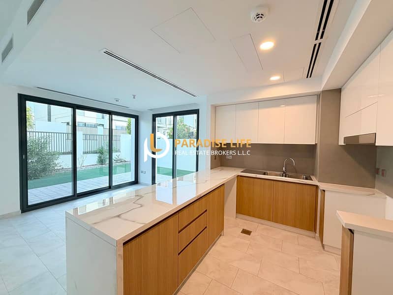 2 4bhk (18). jpeg