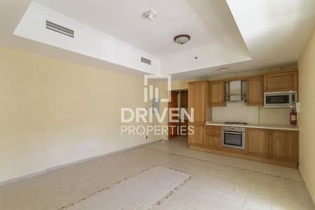 Amazing and Well-maintained Unit for Rent Amazing and Well-maintained Unit for Rent