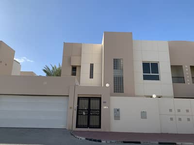 فیلا في البدع 3 غرف 140000 درهم - 4367817 فیلا في البدع 3 غرف 140000 درهم - 4367817