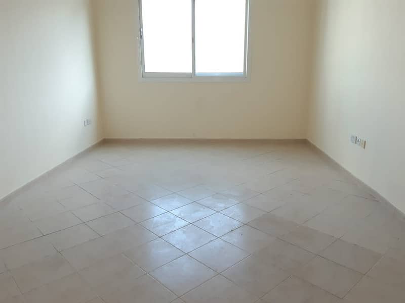 Well Maintain Apartment 3 BHK @65K! In Electra Street.