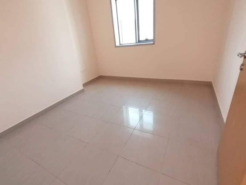 شقة في النهدة 2 غرف 31999 درهم - 4492511 شقة في النهدة 2 غرف 31999 درهم - 4492511