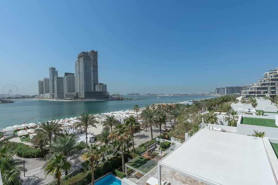 22 UAE-S-59882 DSC08226-Edit. jpg