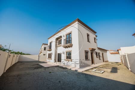 5 Bedroom Villa for Sale in Zayed City, Abu Dhabi - 021A9762. jpg 5 Bedroom Villa for Sale in Zayed City, Abu Dhabi - 021A9762. jpg