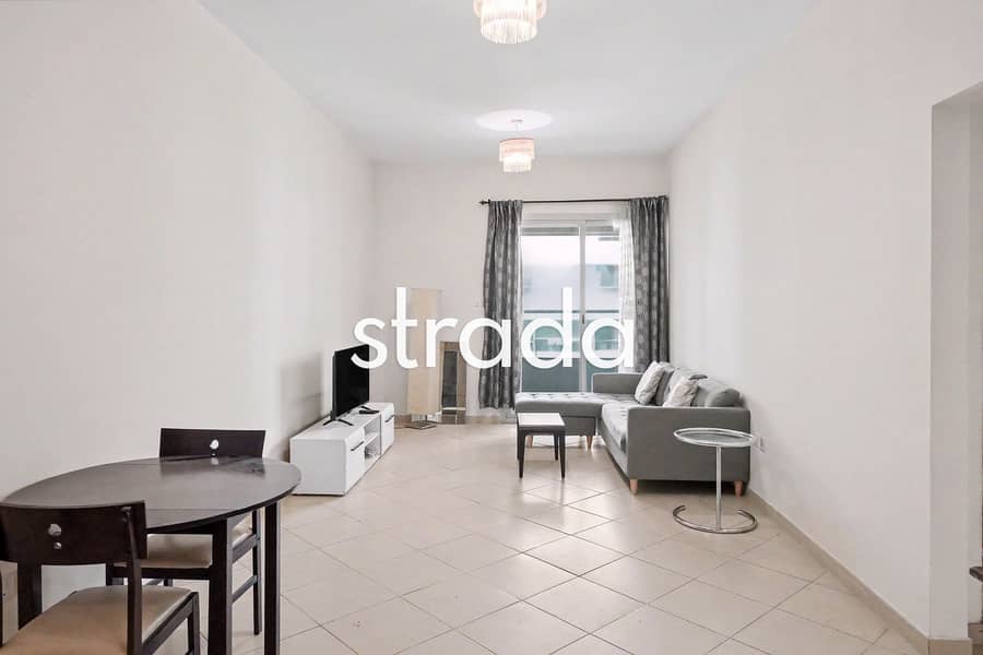 Spacious 1 Bed | High Floor | Near Metro Spacious 1 Bed | High Floor | Near Metro