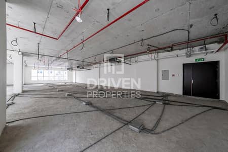 Office for Rent in Dubai Internet City, Dubai - Office Space | Flexible Layout | Mid Floor