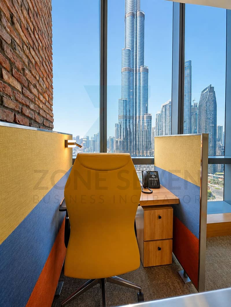 3 Desk Yellow. png