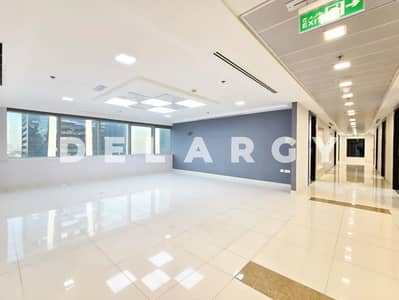 Office for Rent in Jumeirah Lake Towers (JLT), Dubai - Entire Full Floor | Steps From Metro | Offer Now