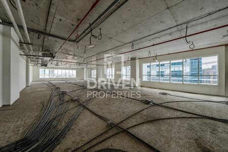 Office for Rent in Dubai Internet City, Dubai - Prime Office | Community View | Bright
