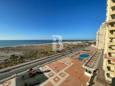 2 Slaapkamers Appartement te Huur in Al Hamra Village, Ras Al Khaimah - Appartement in Al Hamra Village,Royal Breeze Apartment,Royal Breeze 3, 2 slaapkamers, 70000 AED - 15886981 2 Slaapkamers Appartement te Huur in Al Hamra Village, Ras Al Khaimah - Appartement in Al Hamra Village,Royal Breeze Apartment,Royal Breeze 3, 2 slaapkamers, 70000 AED - 15886981
