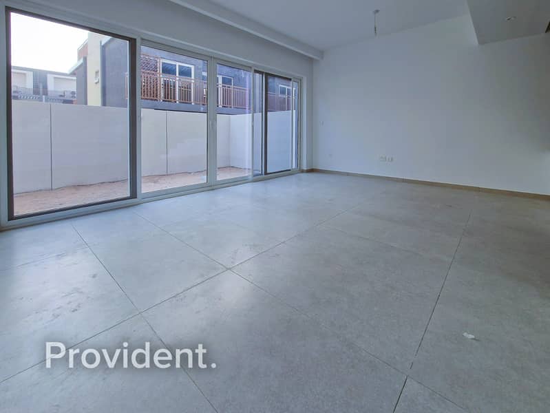 Villetta a schiera a DAMAC Hills 2 (Akoya by DAMAC),Verona, 3 camere da letto, 130000 AED - 15887974 Villetta a schiera a DAMAC Hills 2 (Akoya by DAMAC),Verona, 3 camere da letto, 130000 AED - 15887974