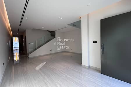 4 Bedroom Townhouse for Sale in Jumeirah Village Circle (JVC), Dubai - PREMIUM BRAND NEW | SPACIOUS | LIFT | ROOF TOP