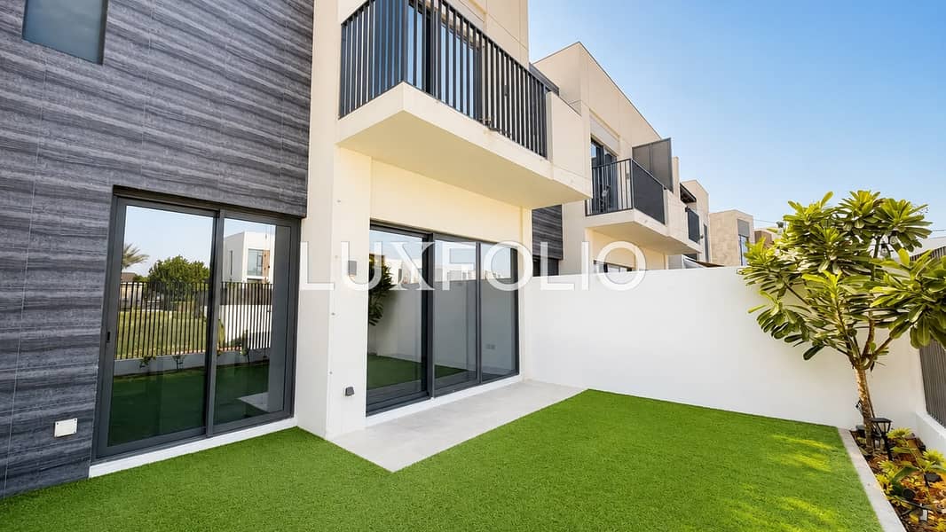 Vacant Soon | Single Row | Landscaped Vacant Soon | Single Row | Landscaped