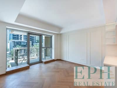 2 Slaapkamers Appartement te Huur in Downtown Dubai, Dubai - 2 living room. jpg