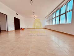 Luxury Duplex 3 Bedroom Apartment for Rent in Khalidiyah