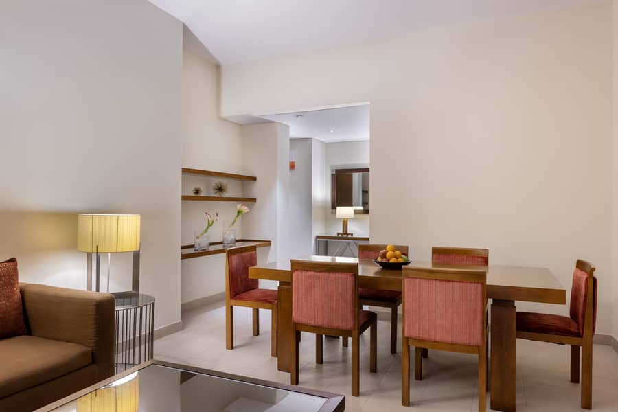 6 Grand_Millenium_AUH_3BR_Apartment_19659-HDR. jpg
