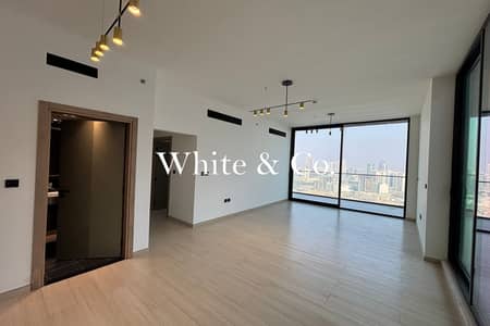 2 Bedroom Apartment for Sale in Jumeirah Village Circle (JVC), Dubai - Penthouse | Larger Bedroom Layout |Vacant 2 Bedroom Apartment for Sale in Jumeirah Village Circle (JVC), Dubai - Penthouse | Larger Bedroom Layout |Vacant