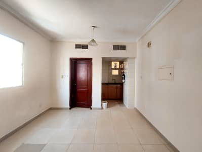 Estudio para en Alquiler en Al Nabba, Sharjah - 1000075329. heic Estudio para en Alquiler en Al Nabba, Sharjah - 1000075329. heic