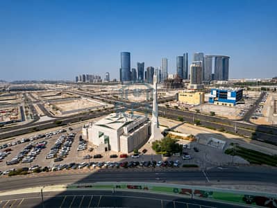 2 Bedroom Apartment for Rent in Al Reem Island, Abu Dhabi - Scenic Views | Well-Kept | Ideal Location
