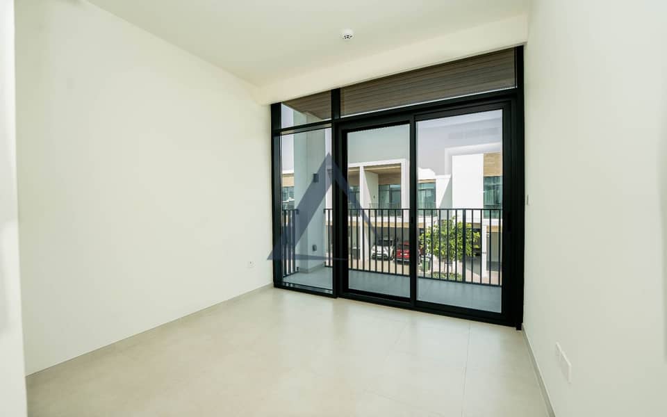 9 Property Image