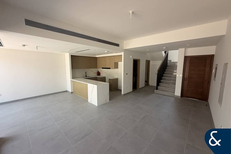 Single Row | Vacant on Transfer | Pool Facing Single Row | Vacant on Transfer | Pool Facing