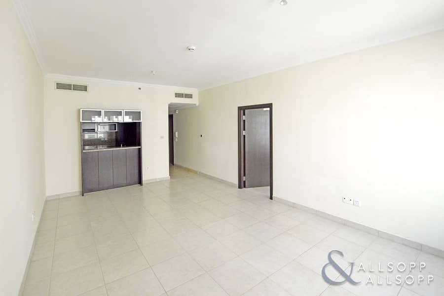 1 Bed | Great Investment  | Close To Beach