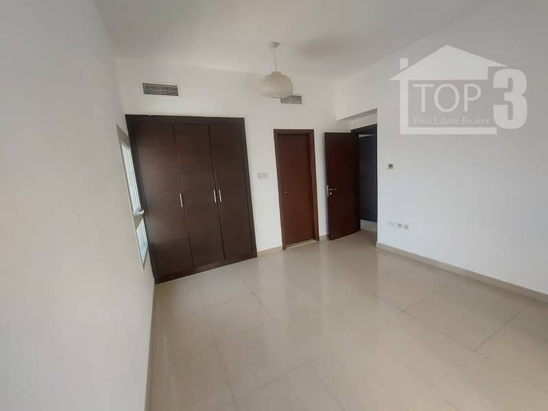 13 Bed Room 1 . jpeg