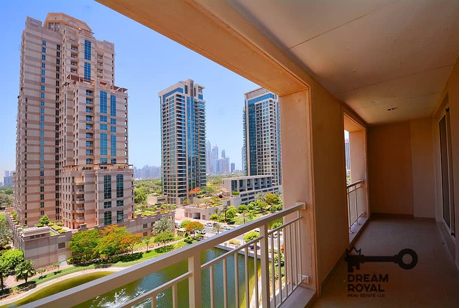 5 Balcony-03. jpg
