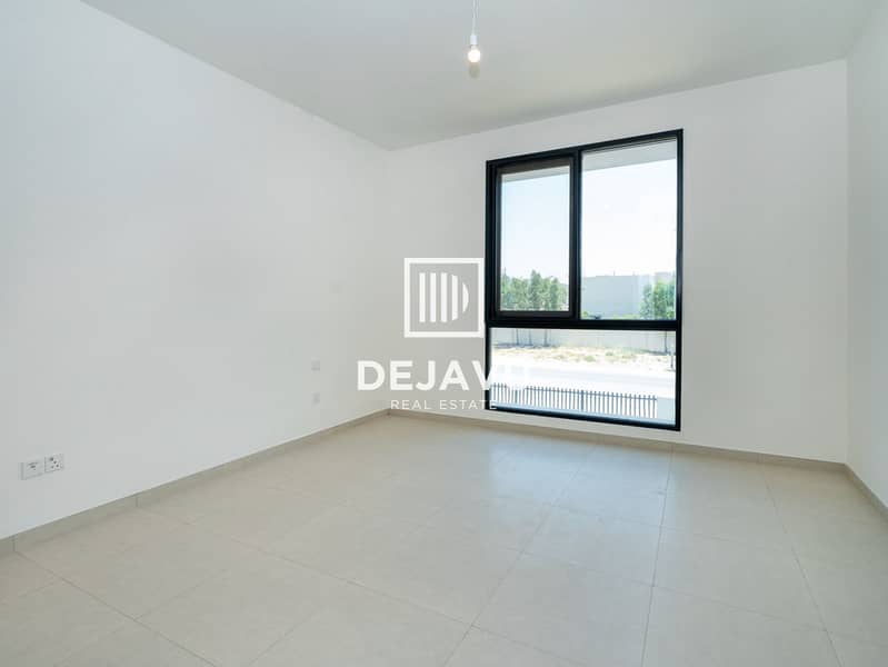 14 JAV pics of 4BR corner, BR-2-2. jpg