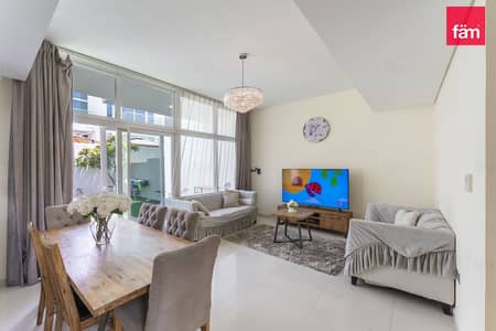 4 habitaciones Townhouse para en Alquiler en DAMAC Hills 2 (Akoya by DAMAC), Dubai - Casa adosada en DAMAC Hills 2 (Akoya by DAMAC),Sanctnary, 4 dormitorios, 125000 AED - 15892021 4 habitaciones Townhouse para en Alquiler en DAMAC Hills 2 (Akoya by DAMAC), Dubai - Casa adosada en DAMAC Hills 2 (Akoya by DAMAC),Sanctnary, 4 dormitorios, 125000 AED - 15892021