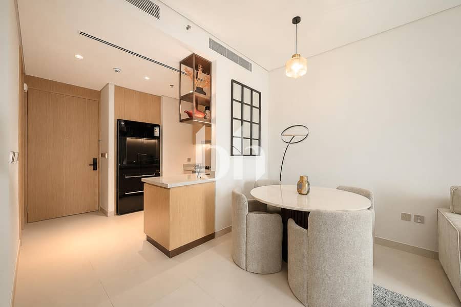 11 images image img