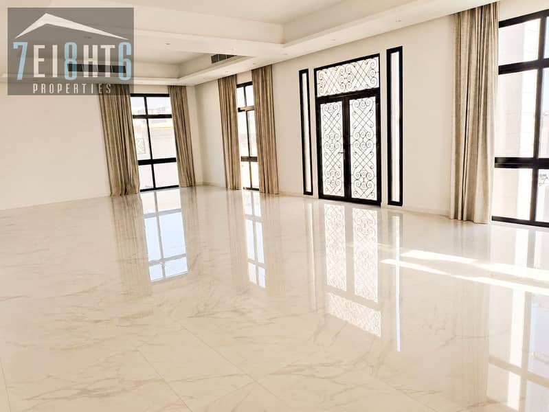 2 11. jpeg