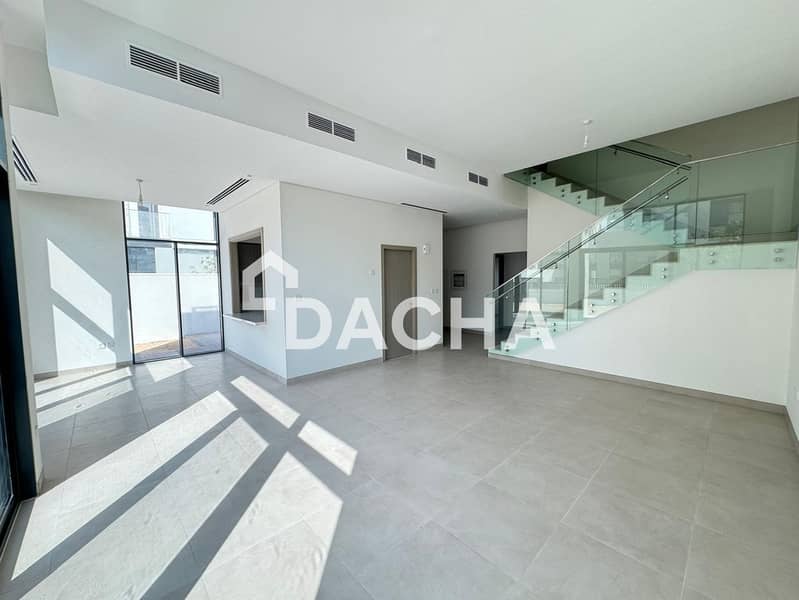 Opposite Park | Corner Unit | Price Drop | Vacant Opposite Park | Corner Unit | Price Drop | Vacant