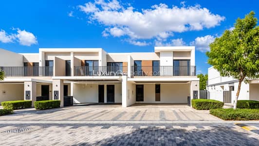 4 Bedroom Villa for Sale in Tilal Al Ghaf, Dubai - Vacant | Single Row | Landscaped Garden 4 Bedroom Villa for Sale in Tilal Al Ghaf, Dubai - Vacant | Single Row | Landscaped Garden