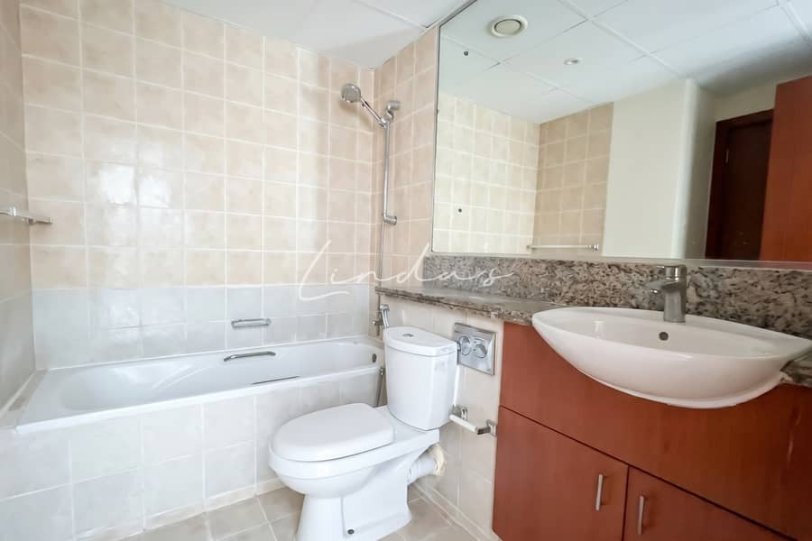 8 images image img