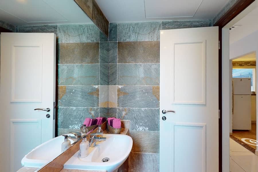 12 Betterhomes-Marina-Residences-Tower-B-07042023_080722. jpg