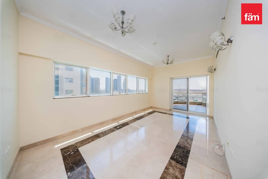 Vacant Reduced Price 2 Bed High Floor Vacant Reduced Price 2 Bed High Floor