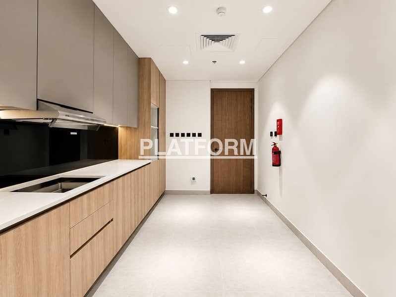 12 CR-2br (4). png