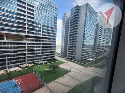 Estudio para en Alquiler en Dubai Land Residence Complex (DLRC), Dubai - Apartamento en Dubai Land Residence Complex (DLRC)，Skycourts Towers，Skycourts Tower E, 42000 AED - 15759966