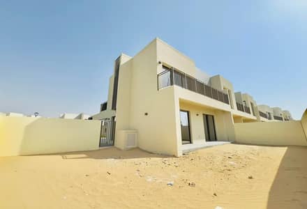 تاون هاوس 4 غرف نوم للايجار في دبي الجنوب، دبي - IMG-20250522-WA0036. jpg