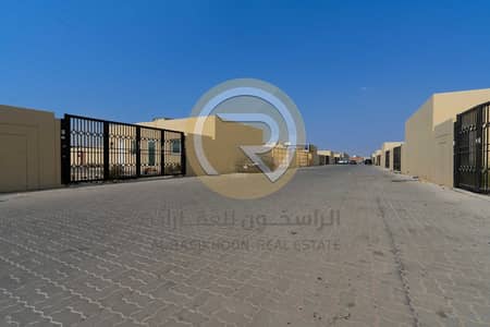 Industrial Land zum zum Verkauf in Al Sajaa Industrial, Sharjah - DSC06800. jpg Industrial Land zum zum Verkauf in Al Sajaa Industrial, Sharjah - DSC06800. jpg