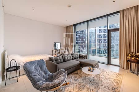 Studio for Rent in Business Bay, Dubai - Biggest Layout | Canal View | Furnished Apt