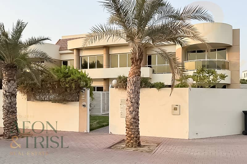 Excellent 4 bhk compound villa wasl road Excellent 4 bhk compound villa wasl road