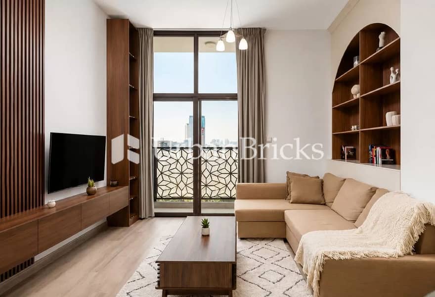 Elevated Living I Skyline Views I Fully Furnished Elevated Living I Skyline Views I Fully Furnished